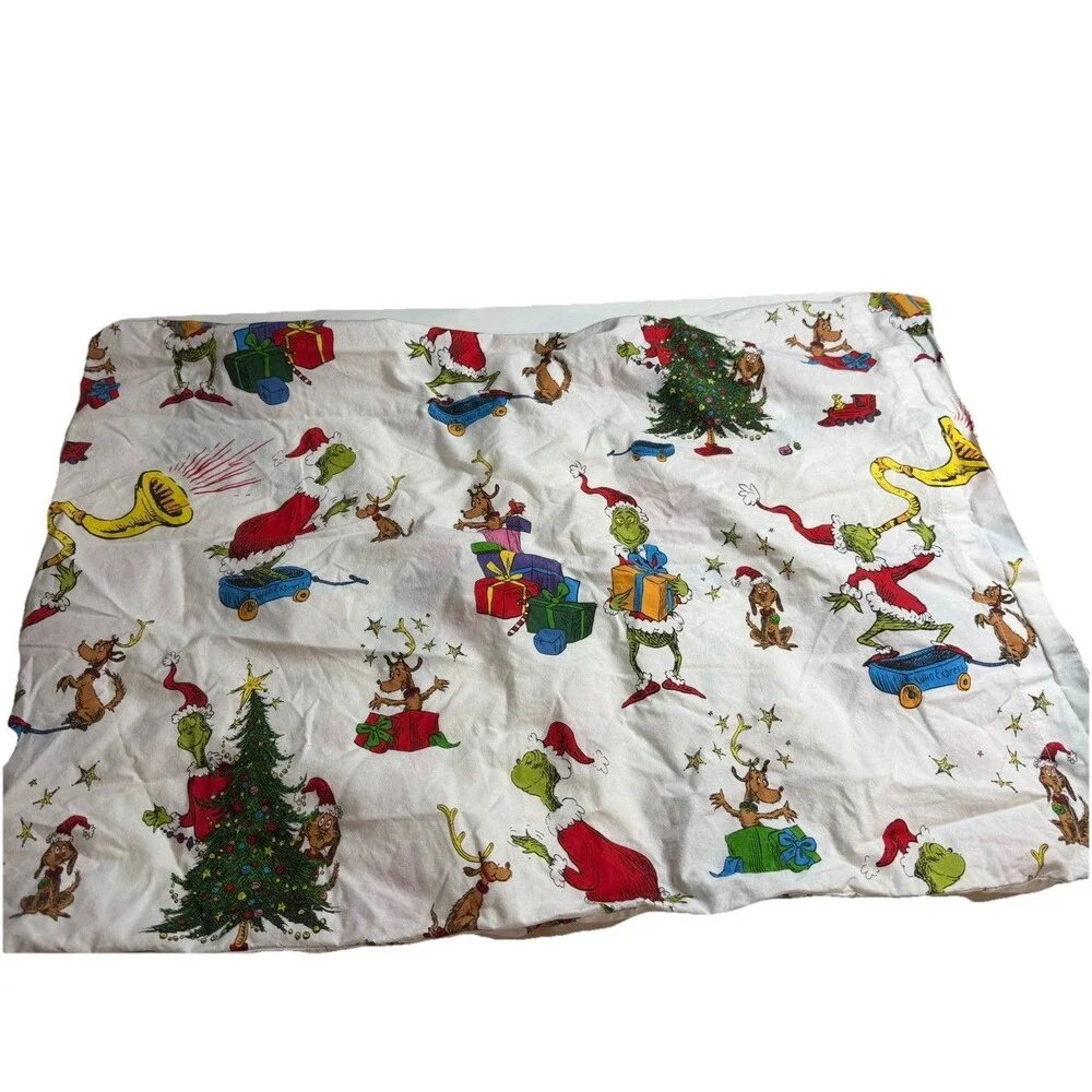 Pottery Barn Kids Dr. Seuss the Grinch Max Organic Pillow Cover